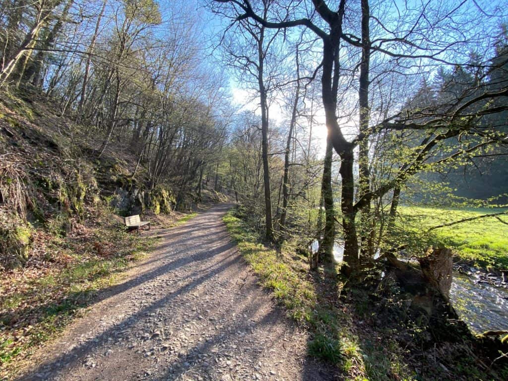 Wanderung durch das Eifgenbachtal - Walk and Wonder